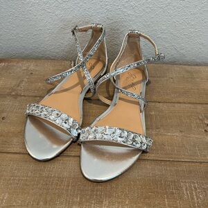 Jewel Badgley Mischka Silver Osome Glitter Flat Sandals Crystal Gem Stones 6.5
